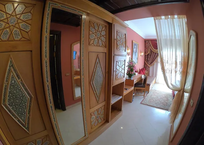 Oriental Rivoli & (adults Only) 4*